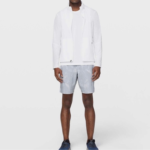 Lululemon active jacket in white size M - Picture 6 of 6